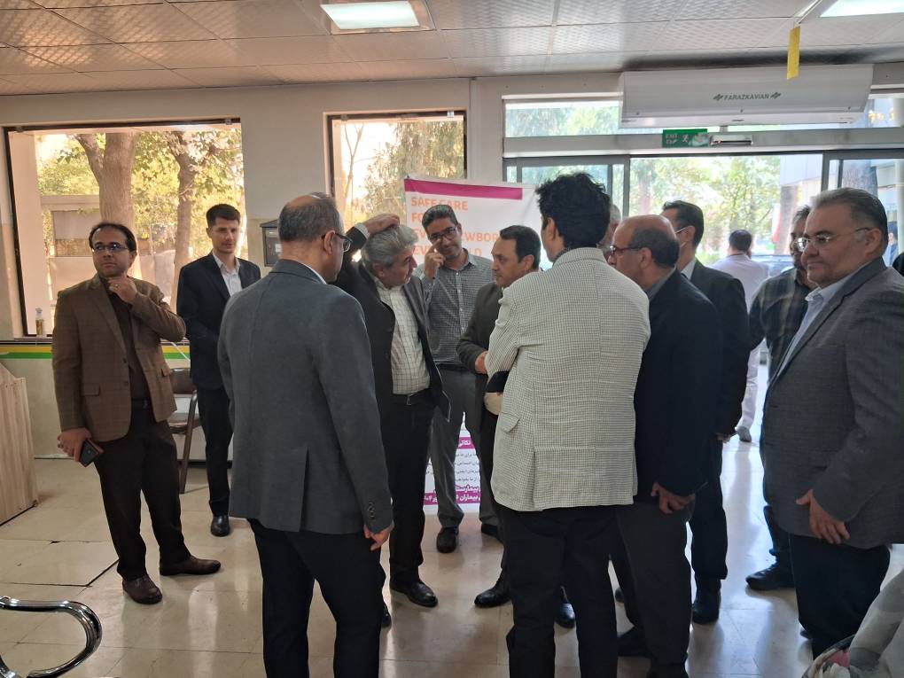 حضور و بازدید هیئت اجرایی از شعب اخذ رای جهت آماده سازی - دانشگاه علوم پزشکی شهید بهشتی
