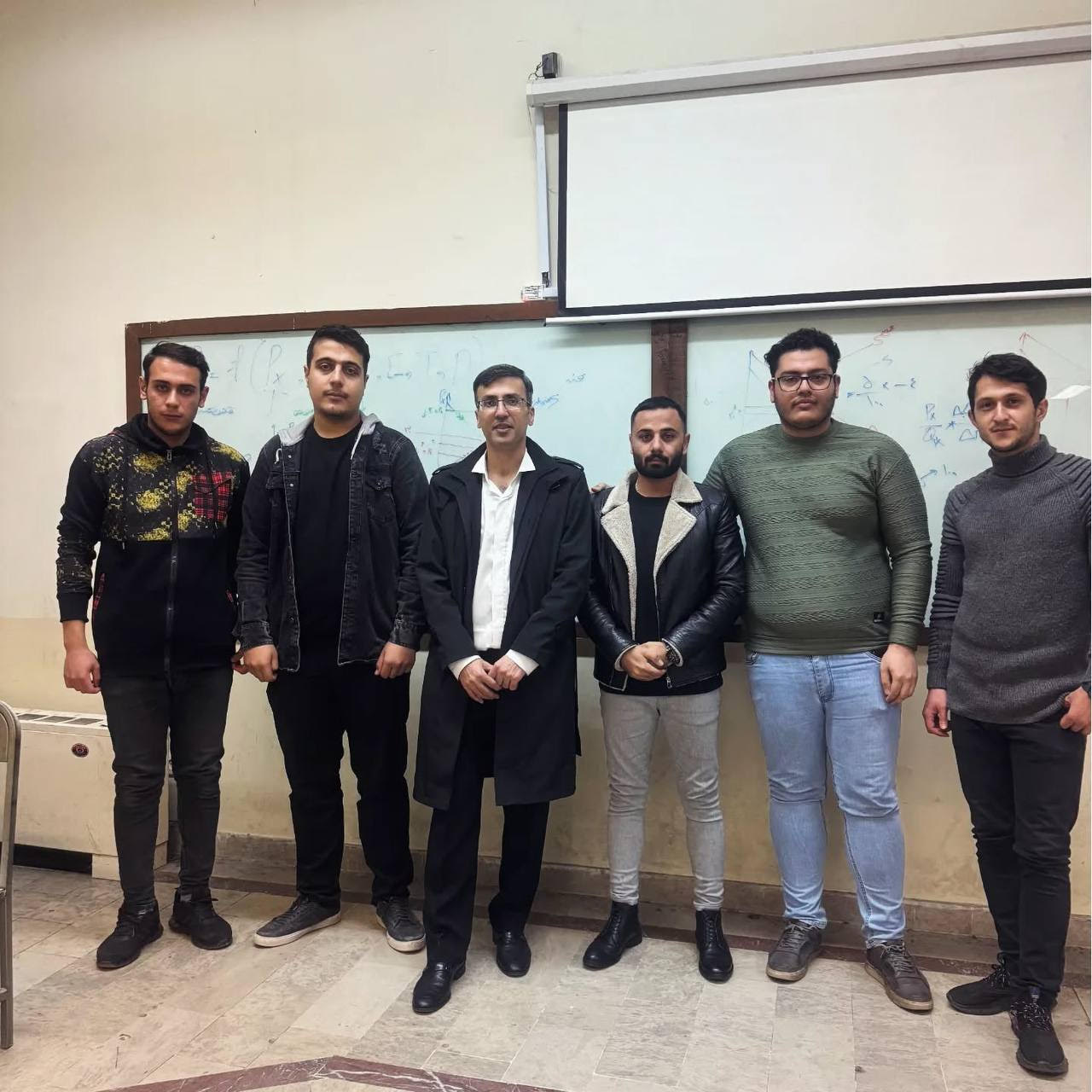 کلاس درس دانشگاه پیام نور واحد تبریز: گروه مهندسی